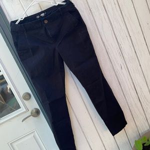 Old navy women’s skinny black khaki pants
